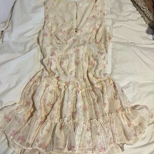 Lush Cream and Pink Floral Top